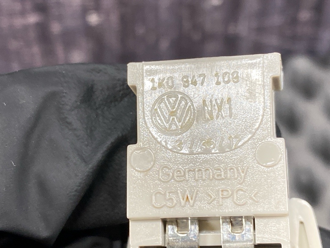 Плафон салона, 360 рублей, Красноярск