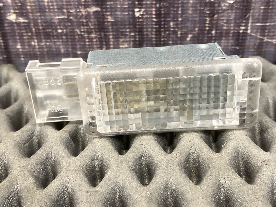 Плафон салона, 360 рублей, Красноярск