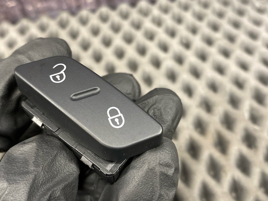 Кнопка центрального замка, 660 рублей, Красноярск