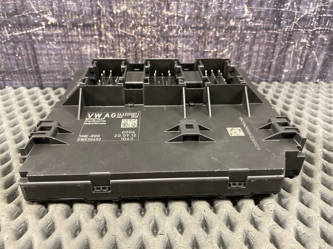 Блок управления бортовой сети, 4340 рублей, Красноярск