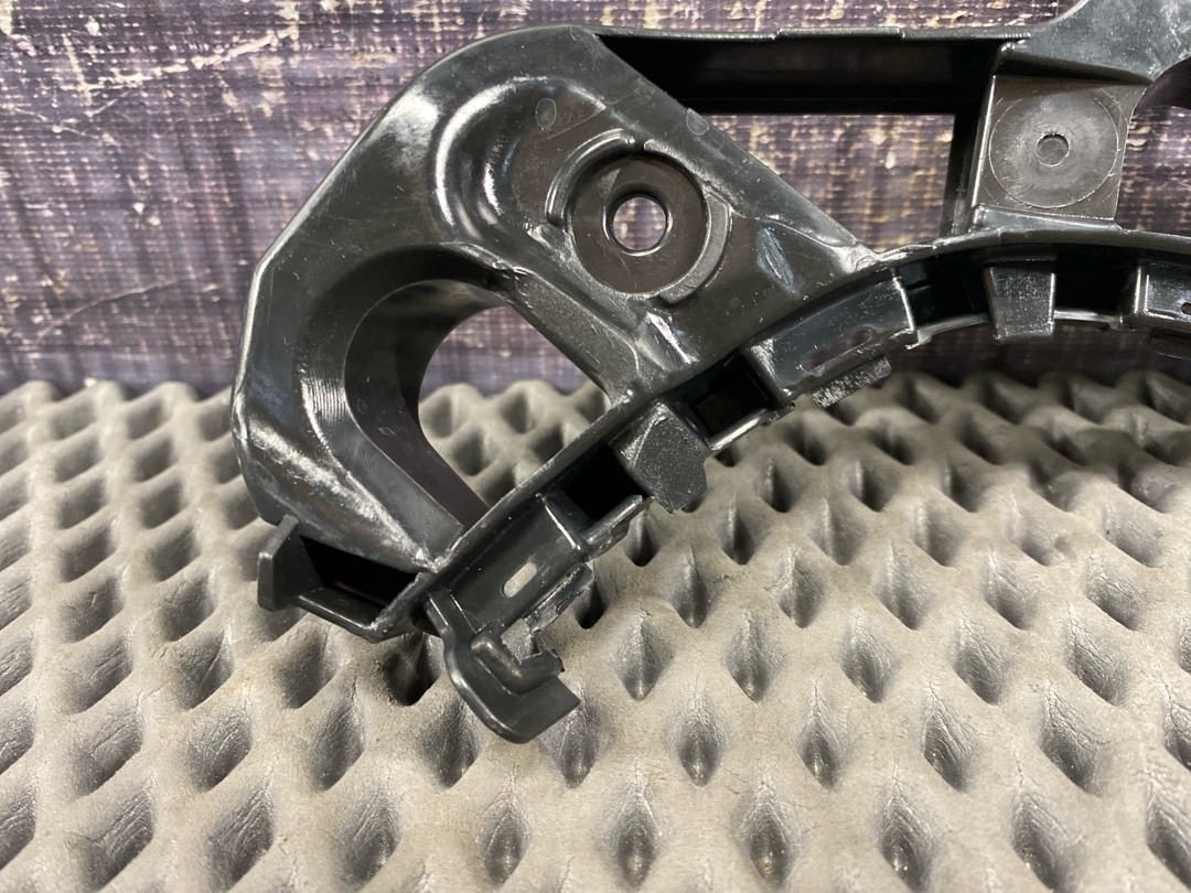 Крепление крыла, 2010 рублей, Красноярск