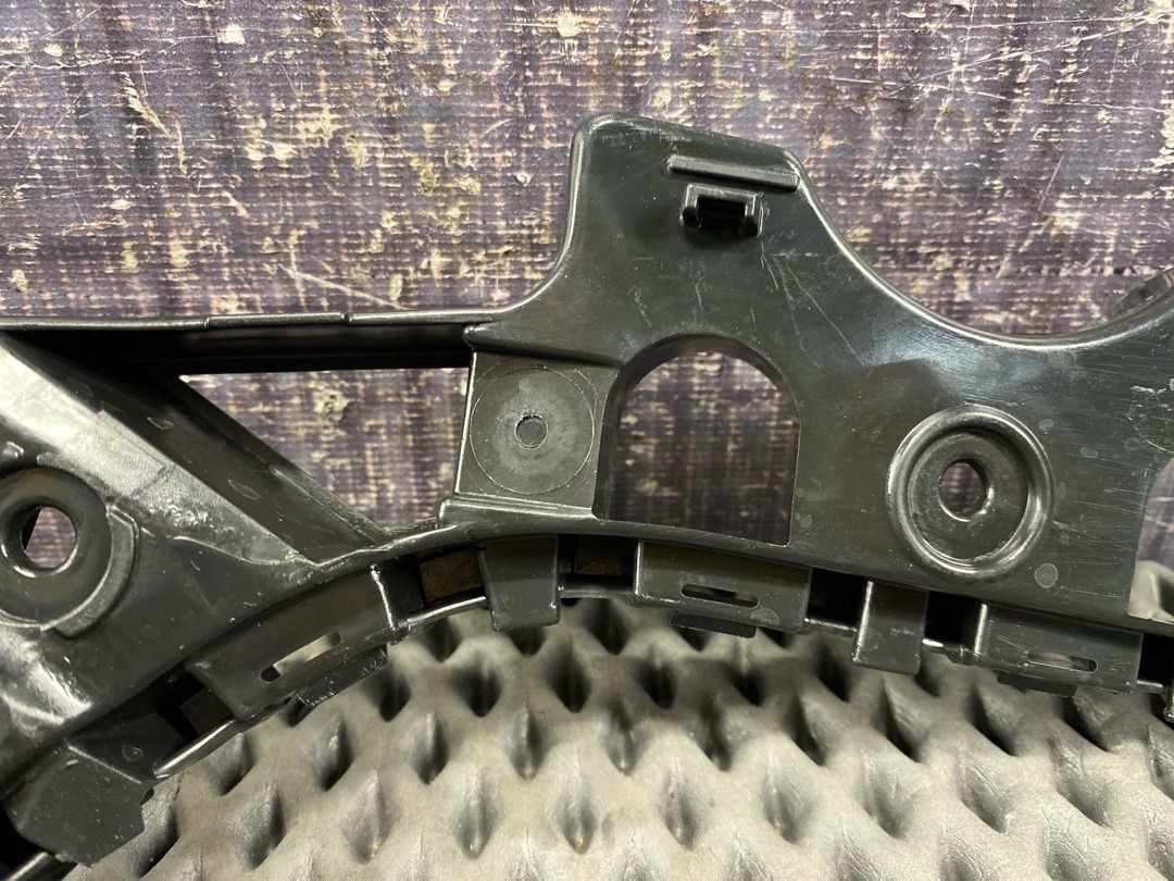 Крепление крыла, 2010 рублей, Красноярск