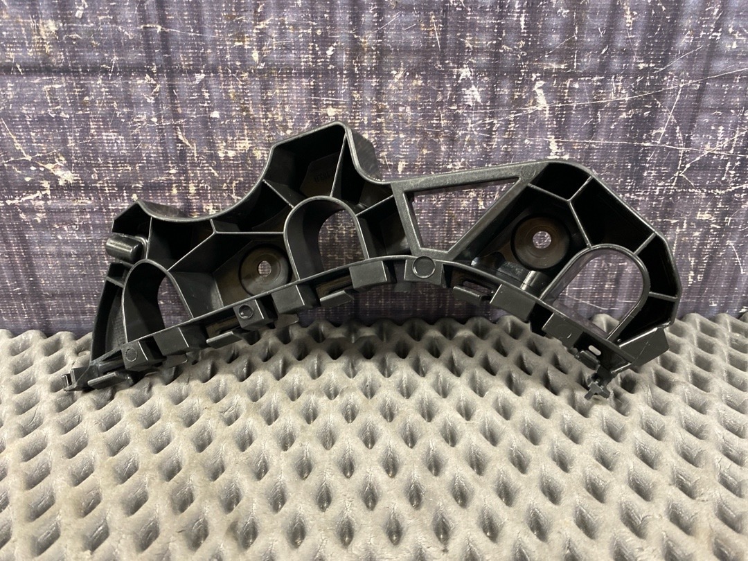 Крепление крыла, 2010 рублей, Красноярск