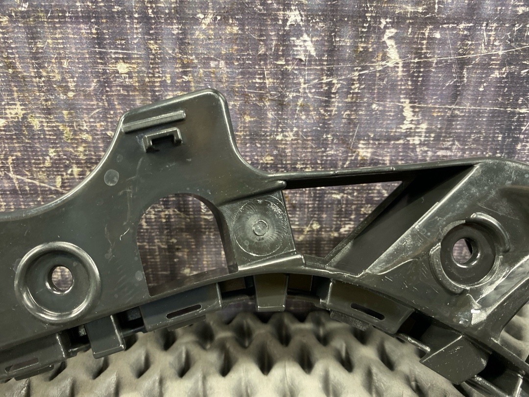 Крепление крыла, 2010 рублей, Красноярск