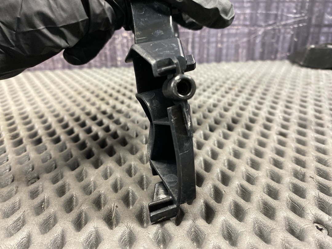 Крепление крыла, 2010 рублей, Красноярск