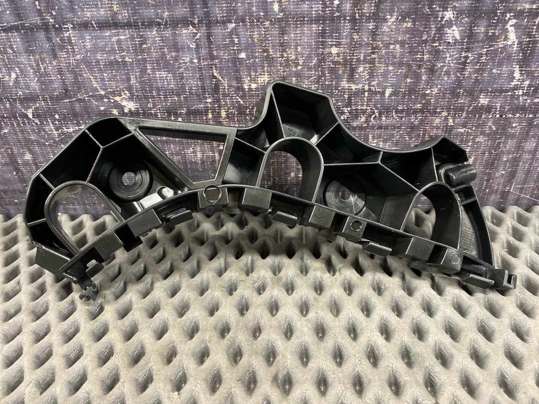 Крепление крыла, 2010 рублей, Красноярск