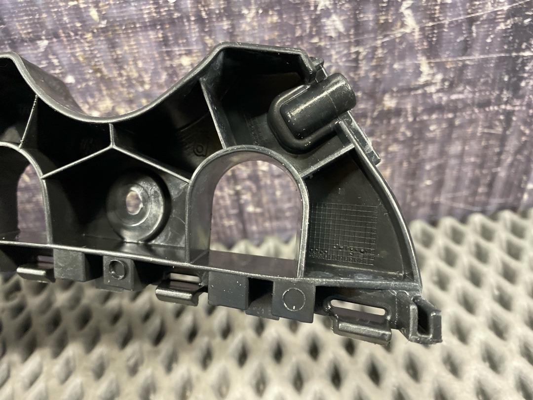 Крепление крыла, 2010 рублей, Красноярск