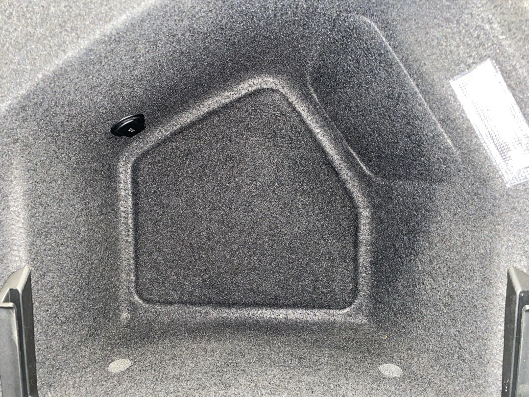 Обшивка багажника, 2260 рублей, Красноярск