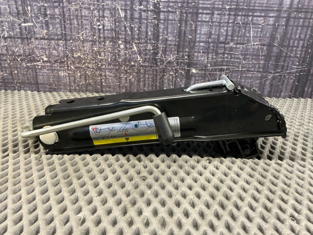 Домкрат, 4020 рублей, Красноярск