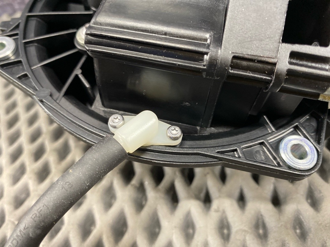 Кнопка открывания багажника, 21280 рублей, Красноярск