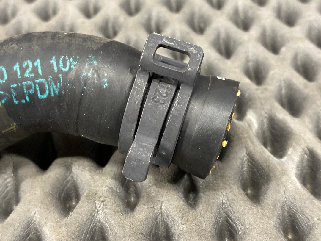 Шланг системы охлаждения, 840 рублей, Красноярск