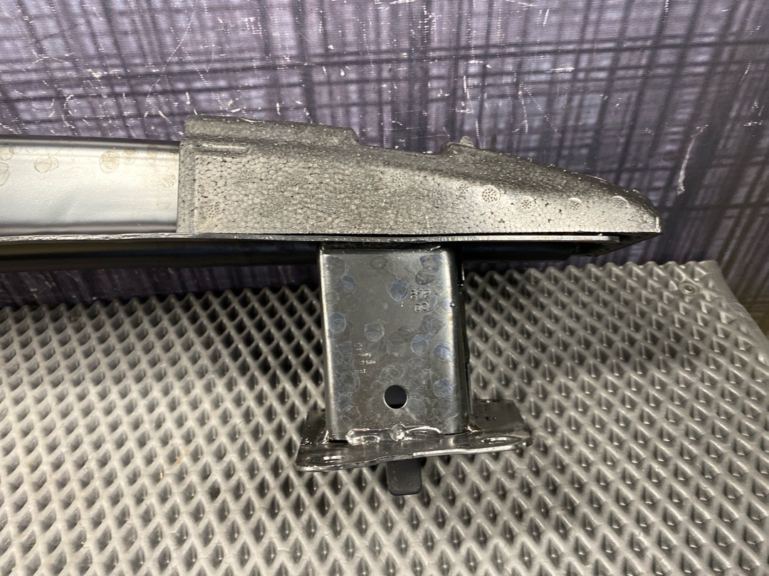 Усилитель бампера, 2020 рублей, Красноярск