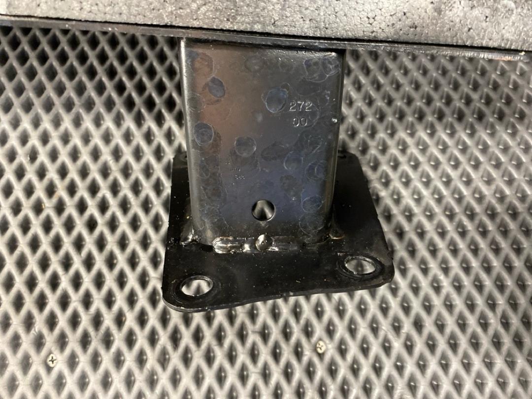 Усилитель бампера, 2020 рублей, Красноярск