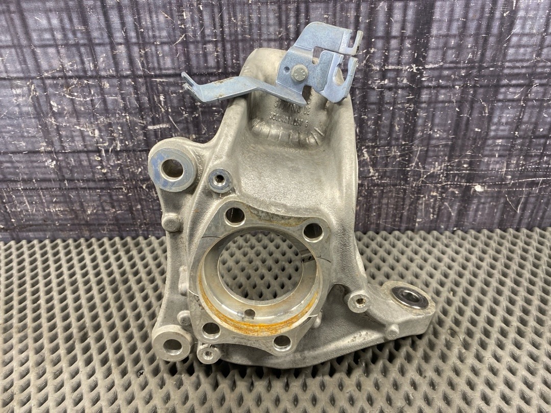 Поворотный кулак, 4320 рублей, Красноярск