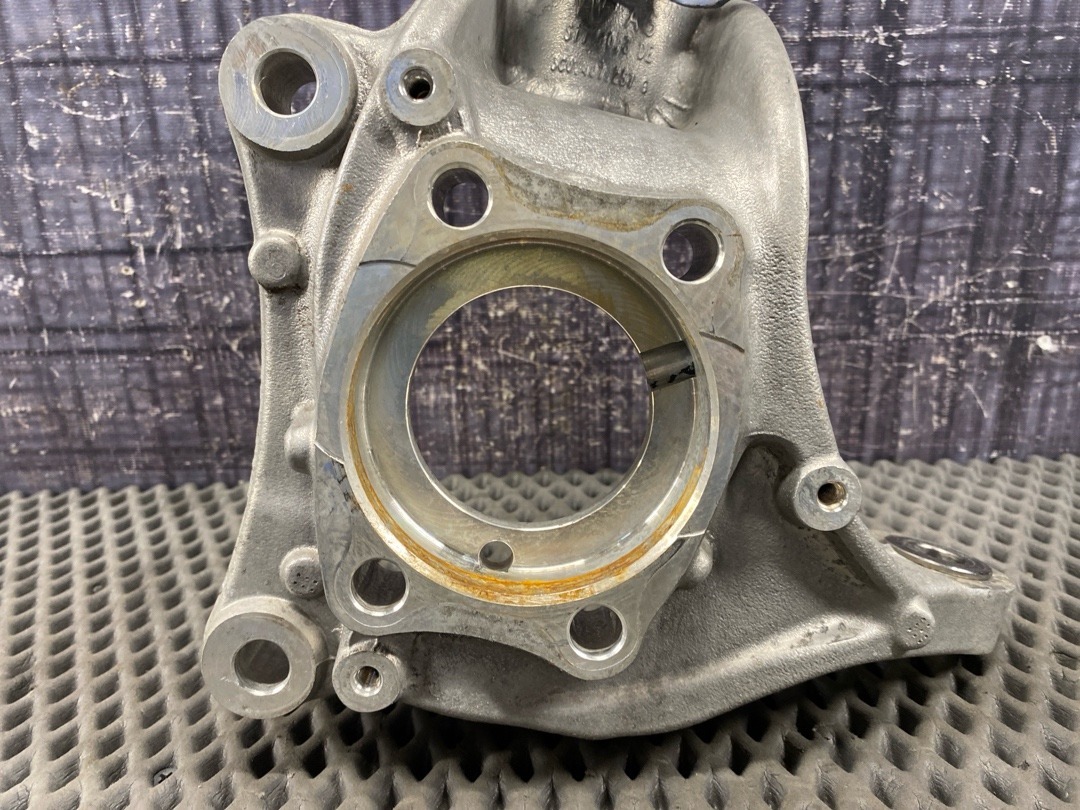 Поворотный кулак, 4320 рублей, Красноярск