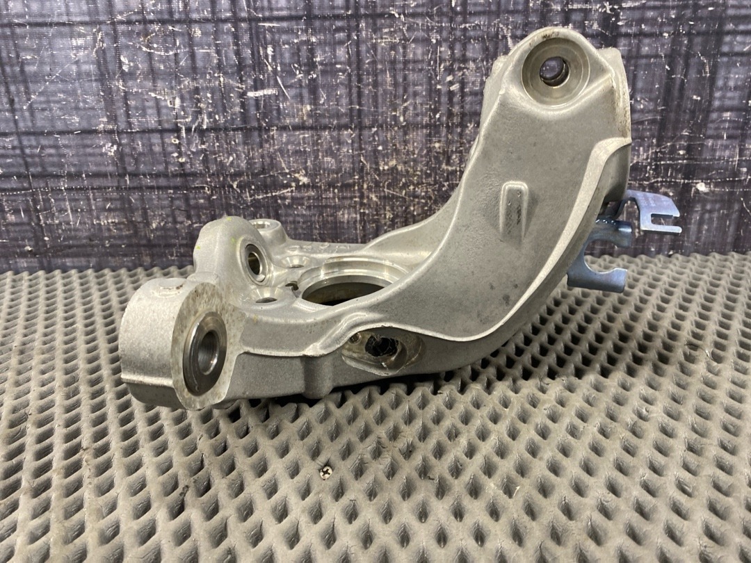 Поворотный кулак, 4320 рублей, Красноярск