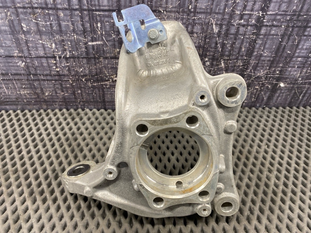 Поворотный кулак, 4320 рублей, Красноярск