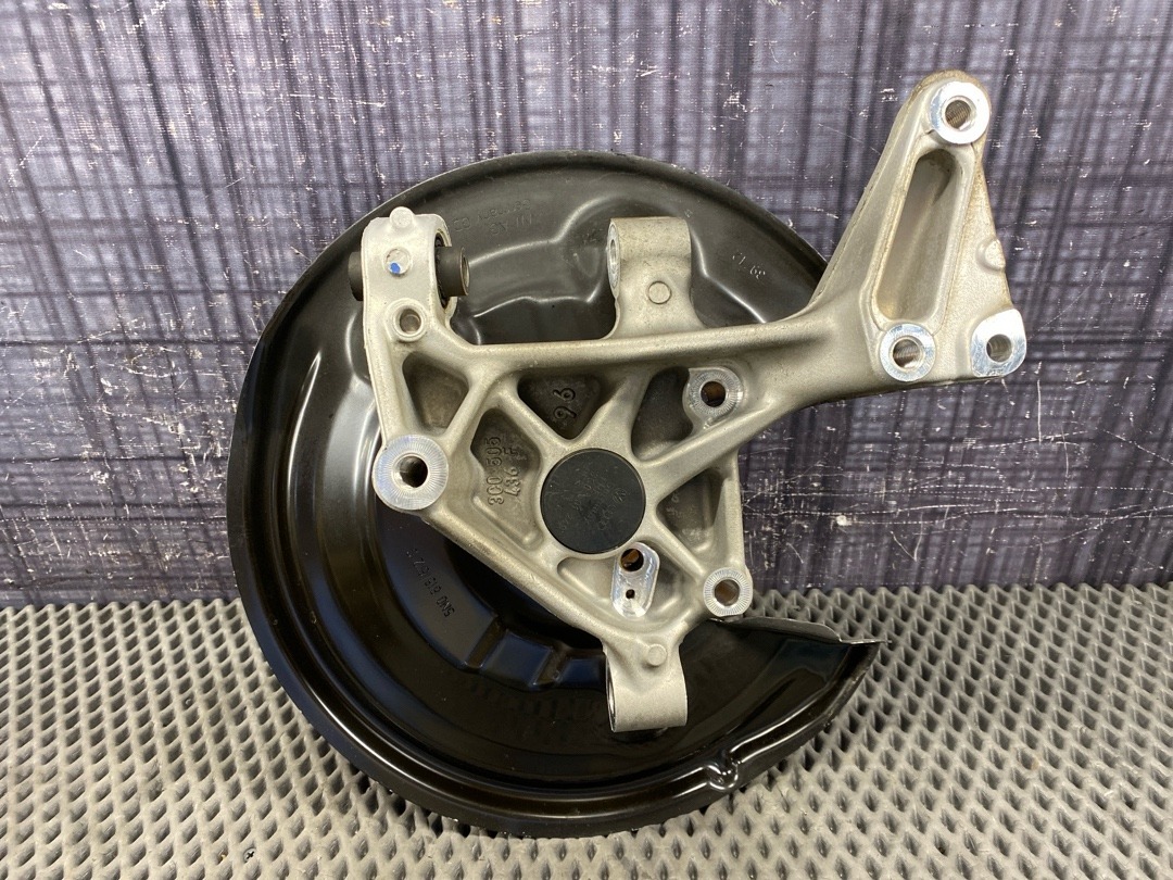 Поворотный кулак, 3560 рублей, Красноярск