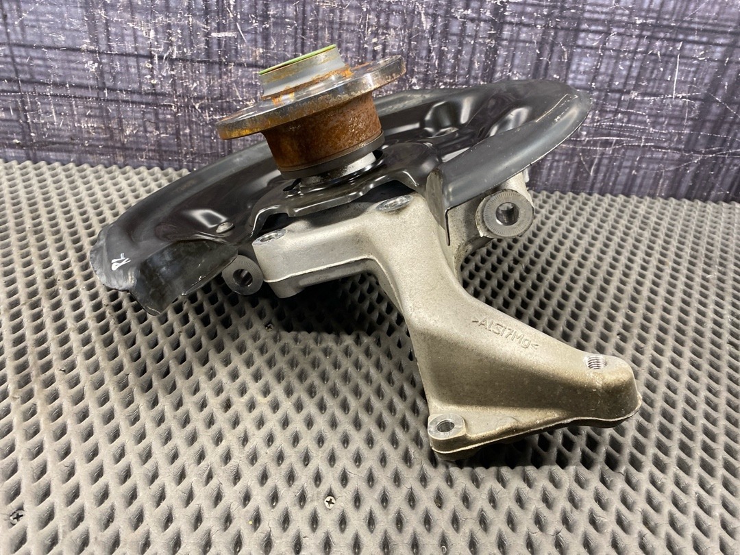 Поворотный кулак, 3560 рублей, Красноярск