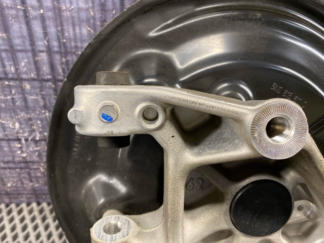 Поворотный кулак, 3560 рублей, Красноярск