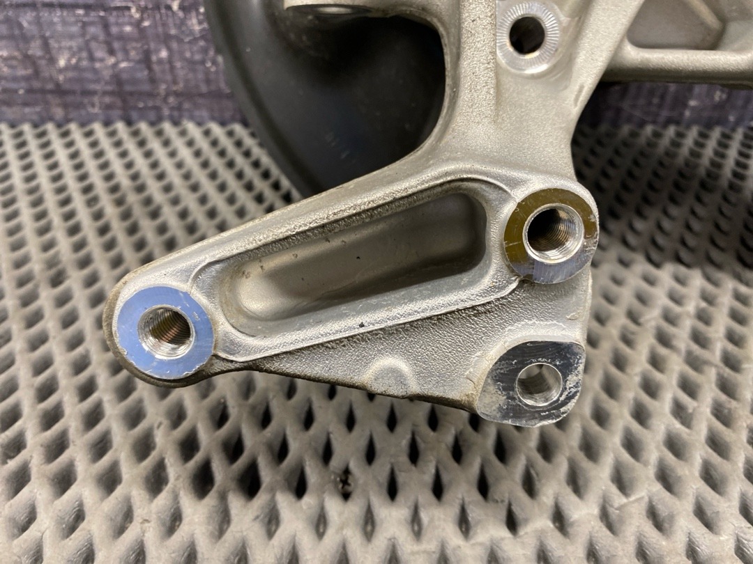 Поворотный кулак, 3560 рублей, Красноярск