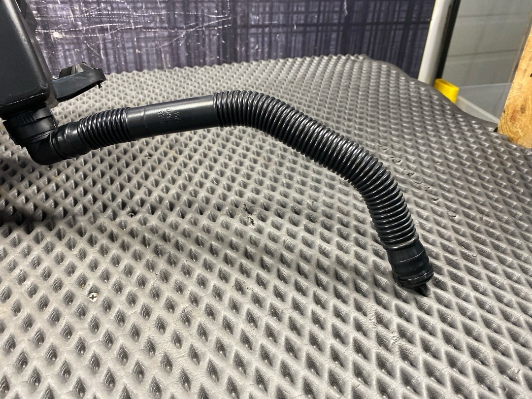 Корпус воздушного фильтра, 4030 рублей, Красноярск