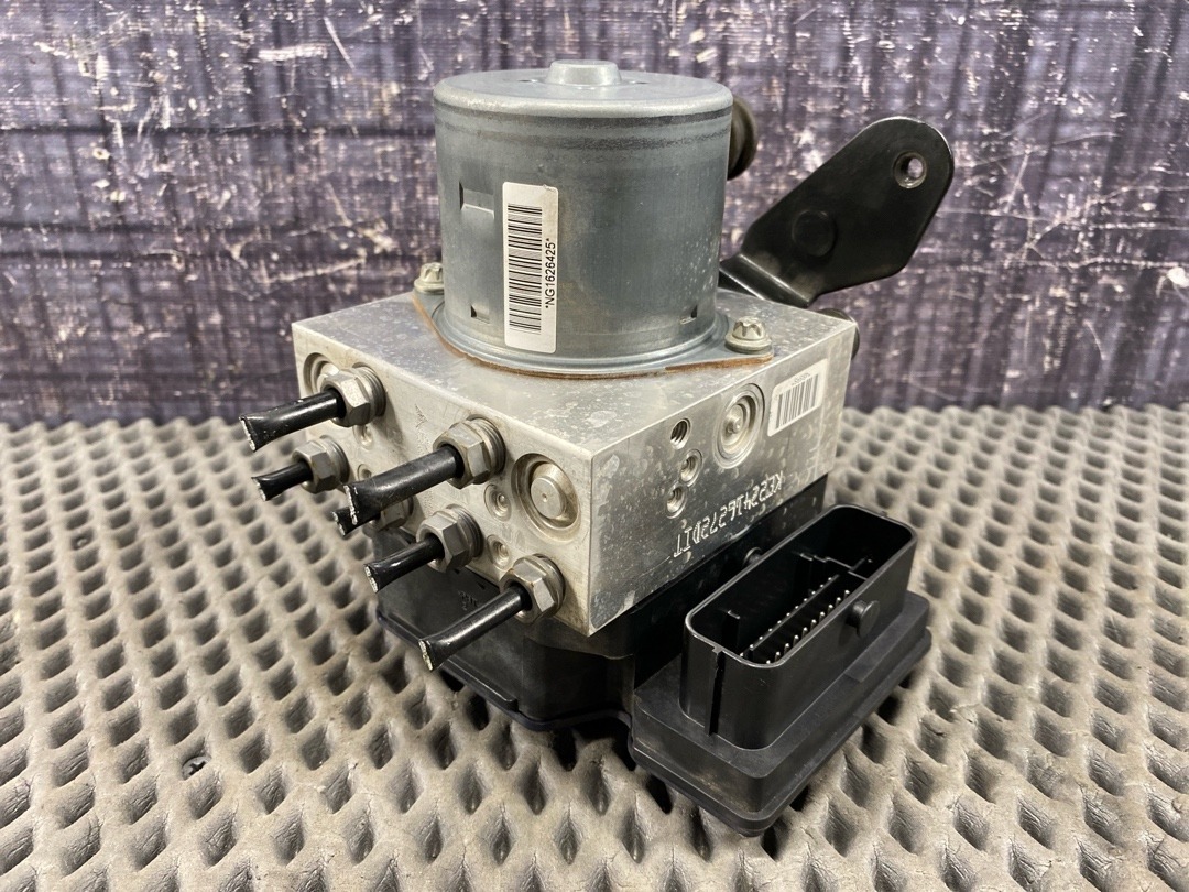 Блок ABS, 19840 рублей, Красноярск