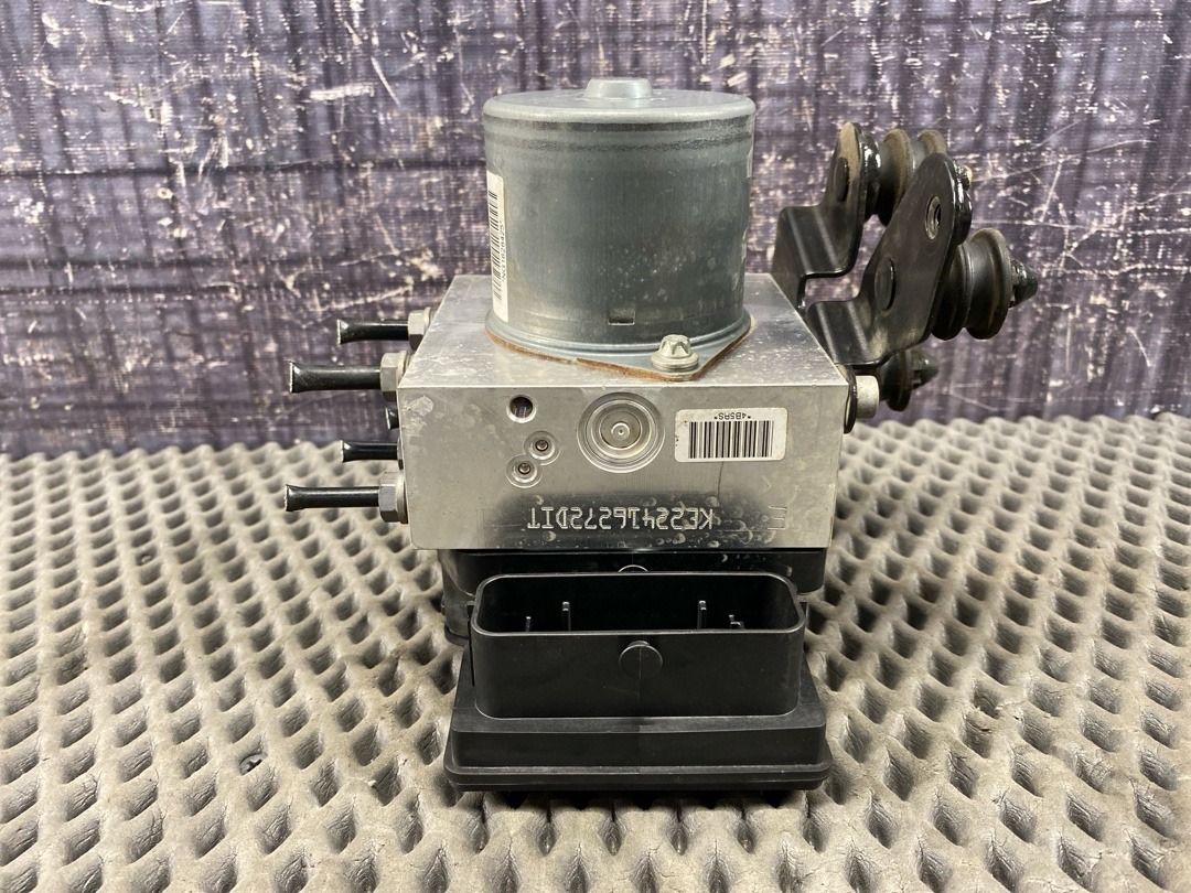 Блок ABS, 19840 рублей, Красноярск