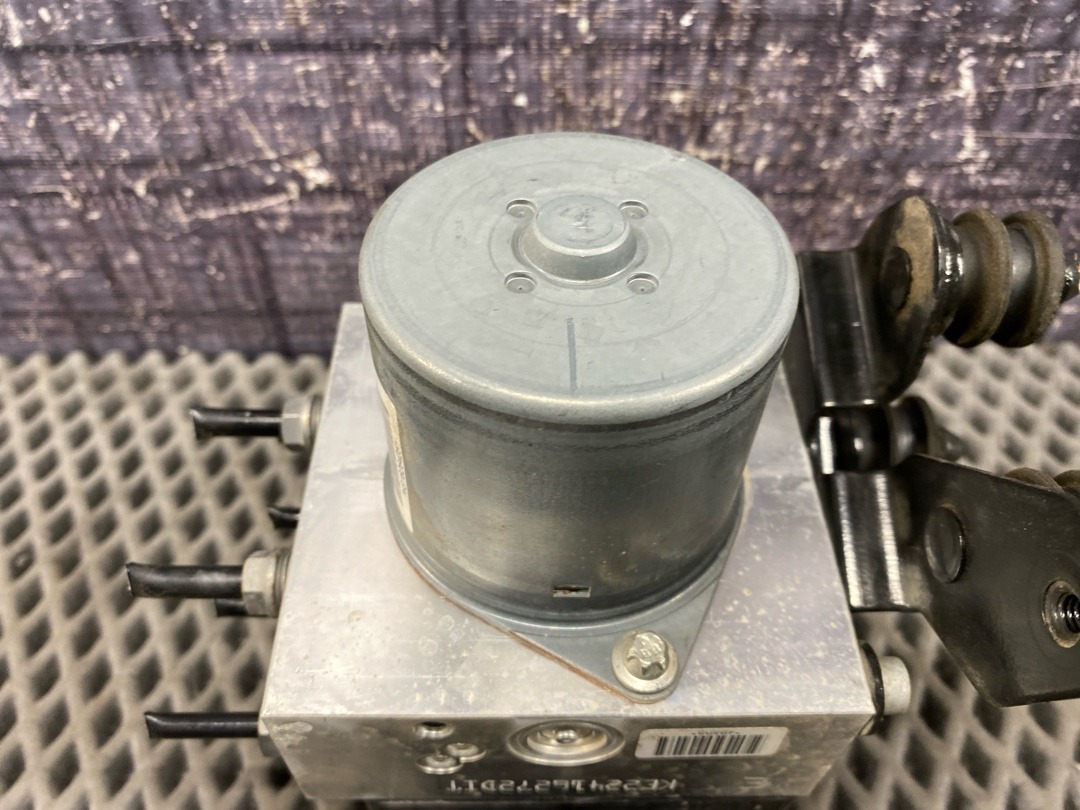 Блок ABS, 19840 рублей, Красноярск