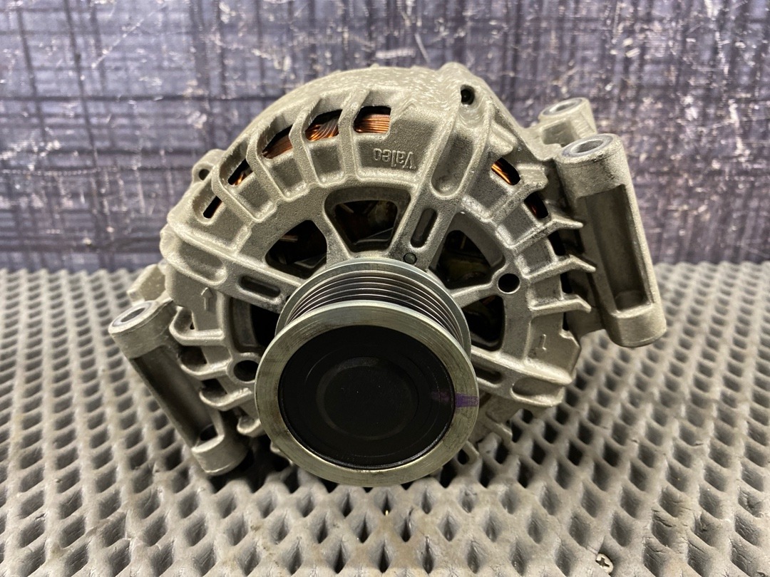 Генератор, 13760 рублей, Красноярск