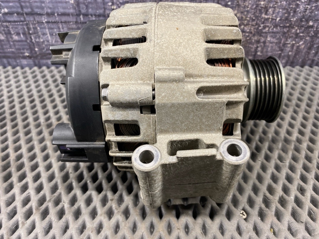 Генератор, 13760 рублей, Красноярск