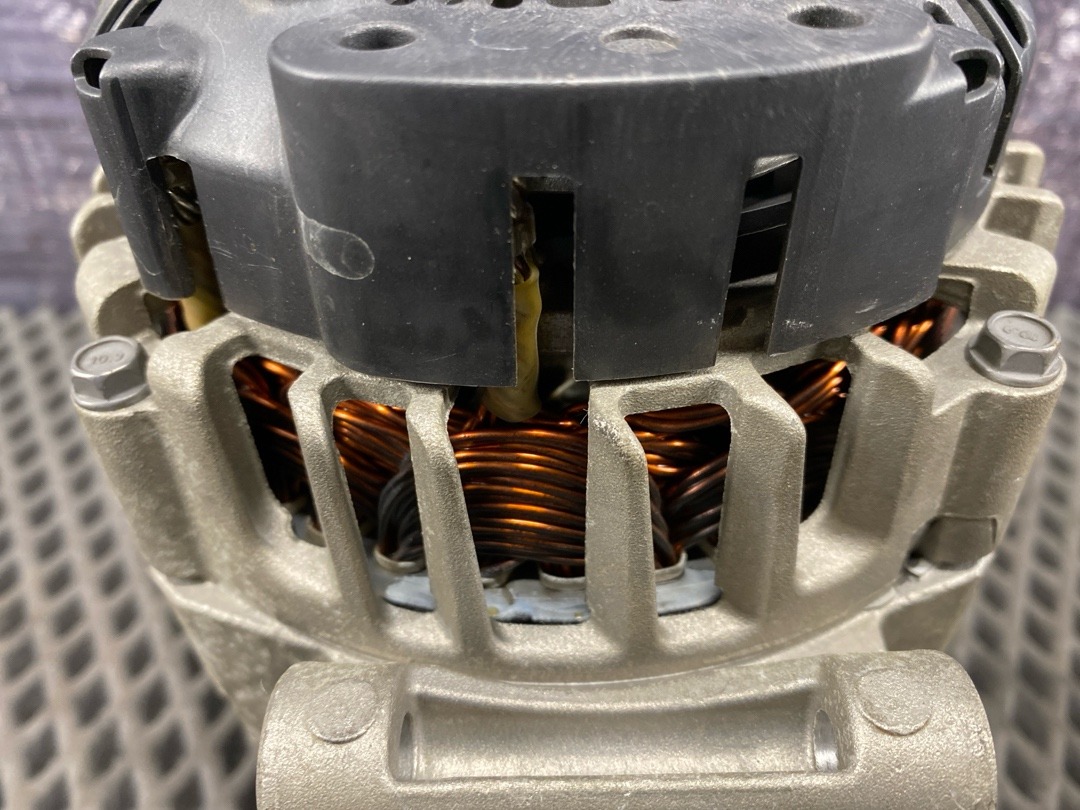 Генератор, 13760 рублей, Красноярск