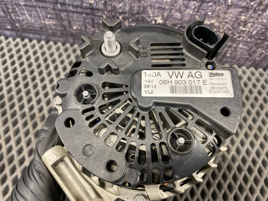 Генератор, 13760 рублей, Красноярск