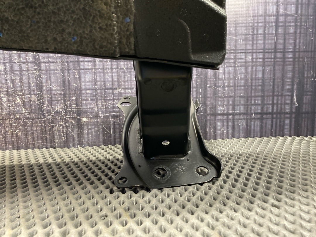 Усилитель бампера, 9960 рублей, Красноярск