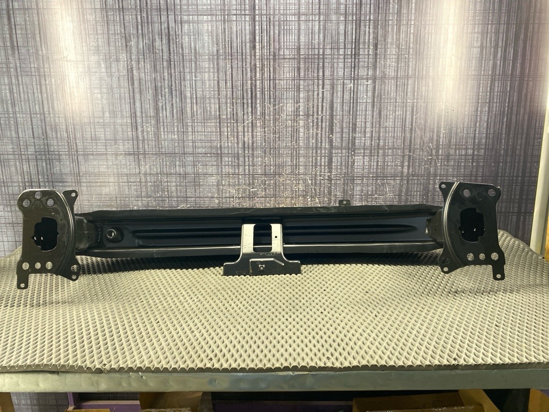 Усилитель бампера, 9960 рублей, Красноярск