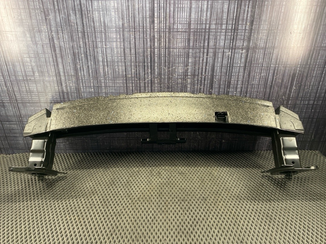 Усилитель бампера, 9960 рублей, Красноярск