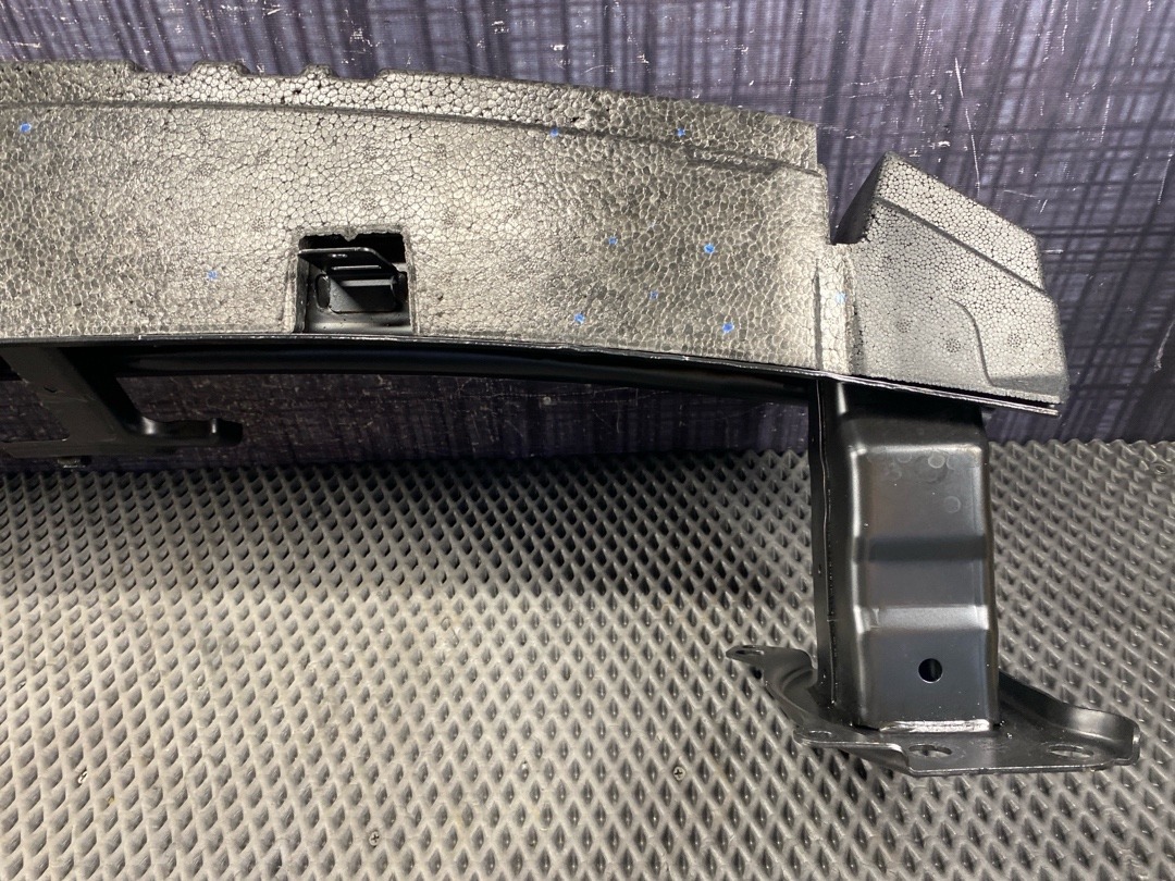 Усилитель бампера, 9960 рублей, Красноярск