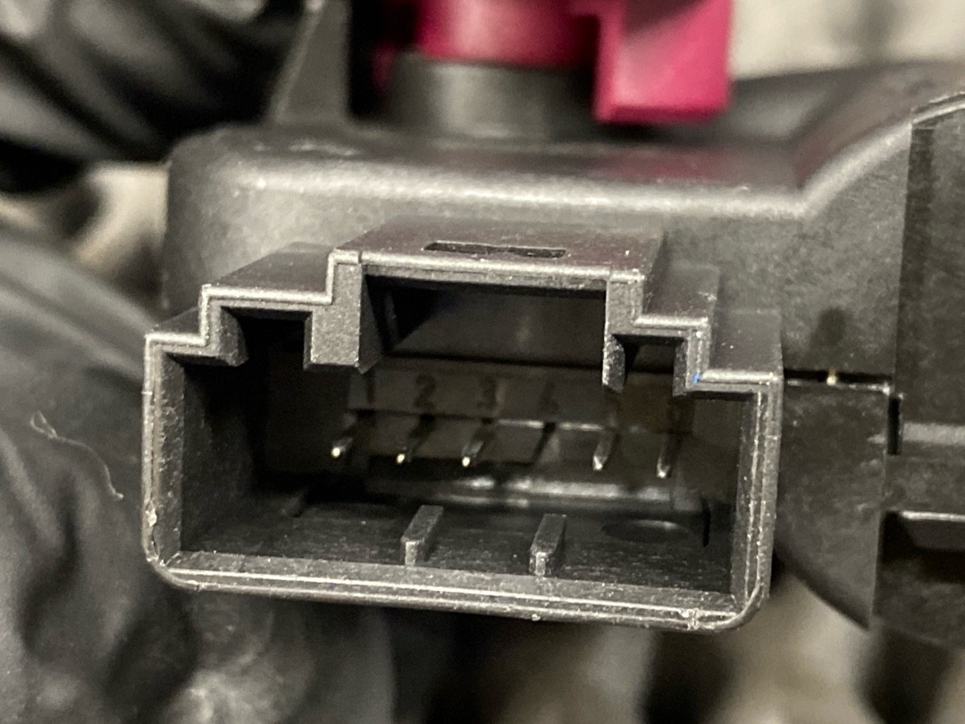 Мотор заслонки печки, 1470 рублей, Красноярск