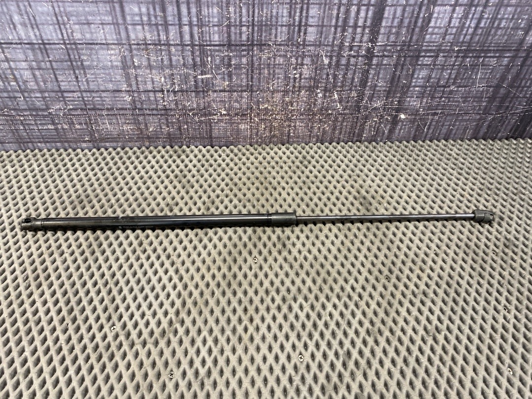 Амортизатор капота, 1040 рублей, Красноярск