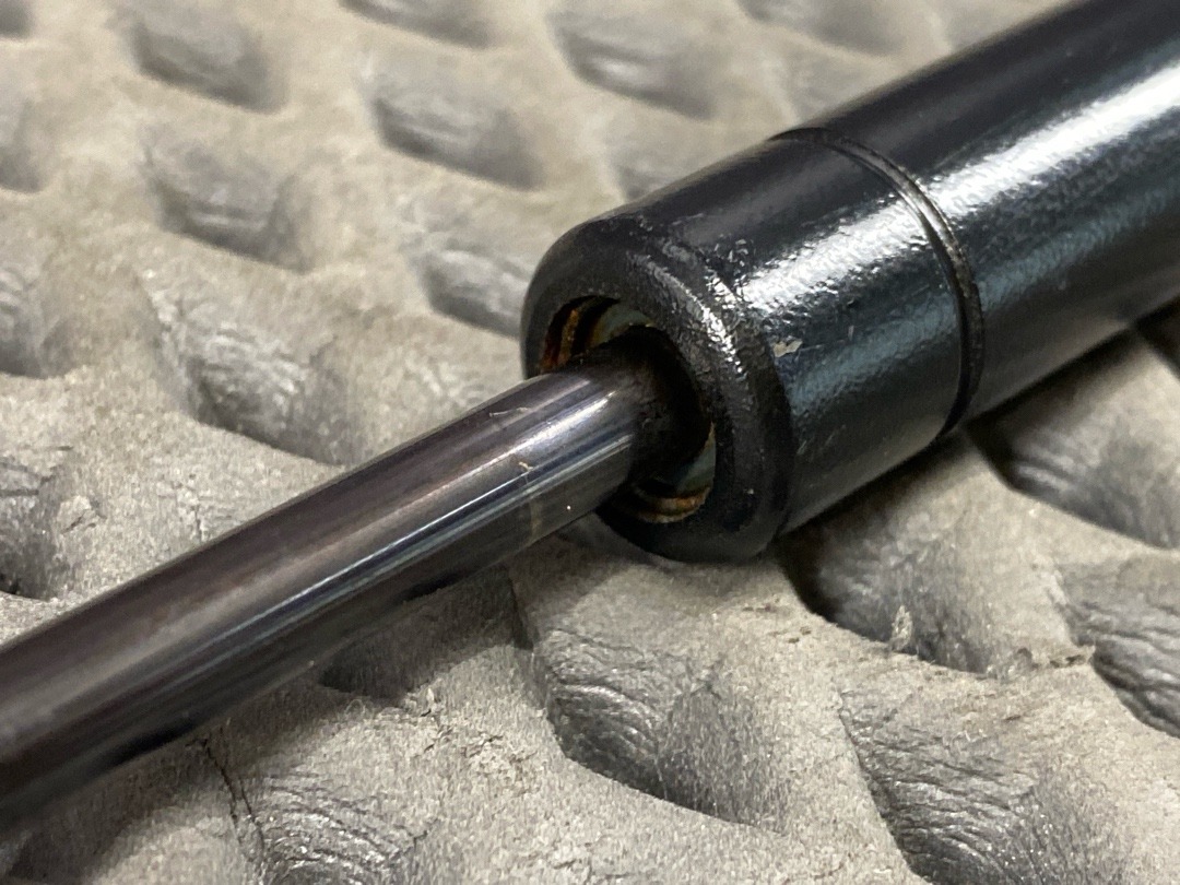 Амортизатор багажника, 1010 рублей, Красноярск