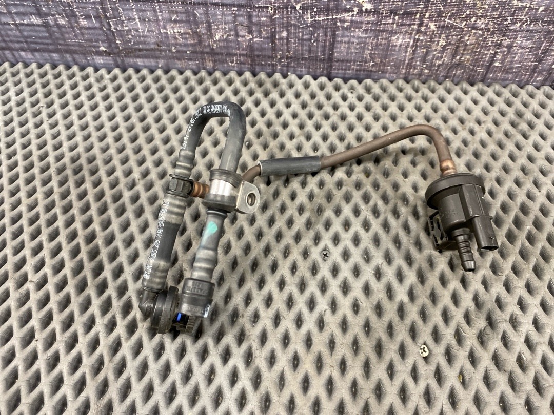 Клапан вентиляции топливного бака, 3730 рублей, Красноярск