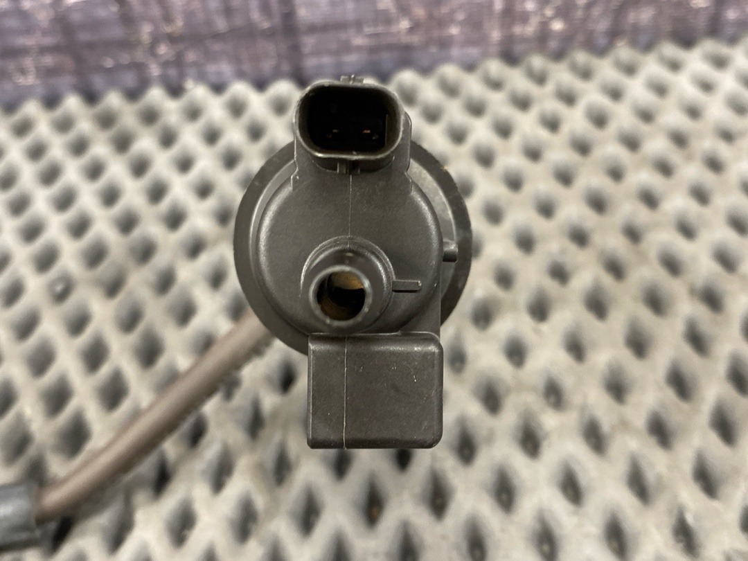 Клапан вентиляции топливного бака, 3730 рублей, Красноярск