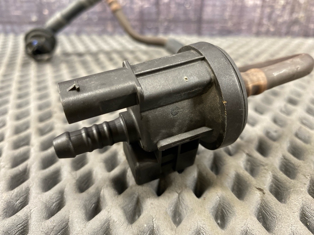 Клапан вентиляции топливного бака, 3730 рублей, Красноярск