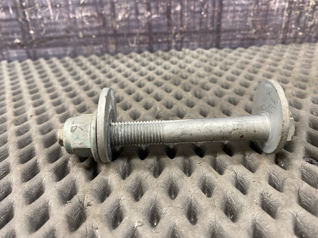 Болт развальный, 710 рублей, Красноярск