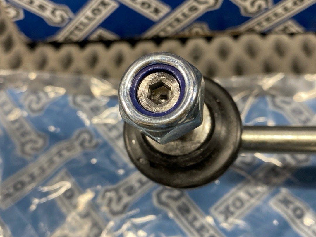 Стойка стабилизатора, 1870 рублей, Красноярск