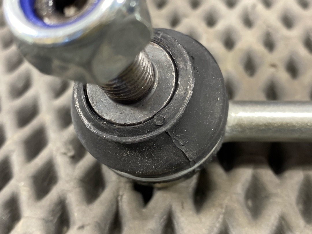 Стойка стабилизатора, 1870 рублей, Красноярск