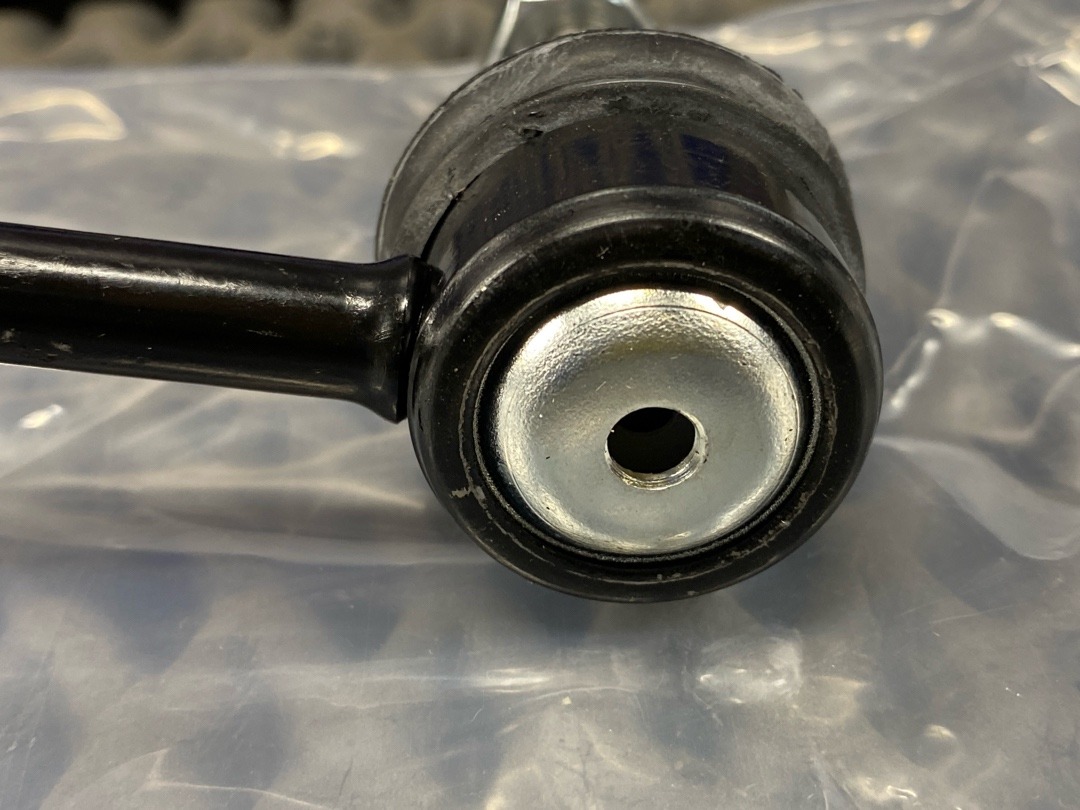 Стойка стабилизатора, 1060 рублей, Красноярск