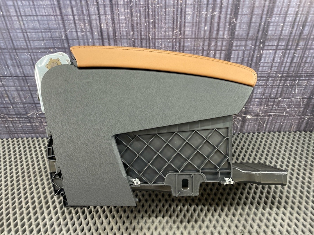 Подлокотник, 8220 рублей, Красноярск