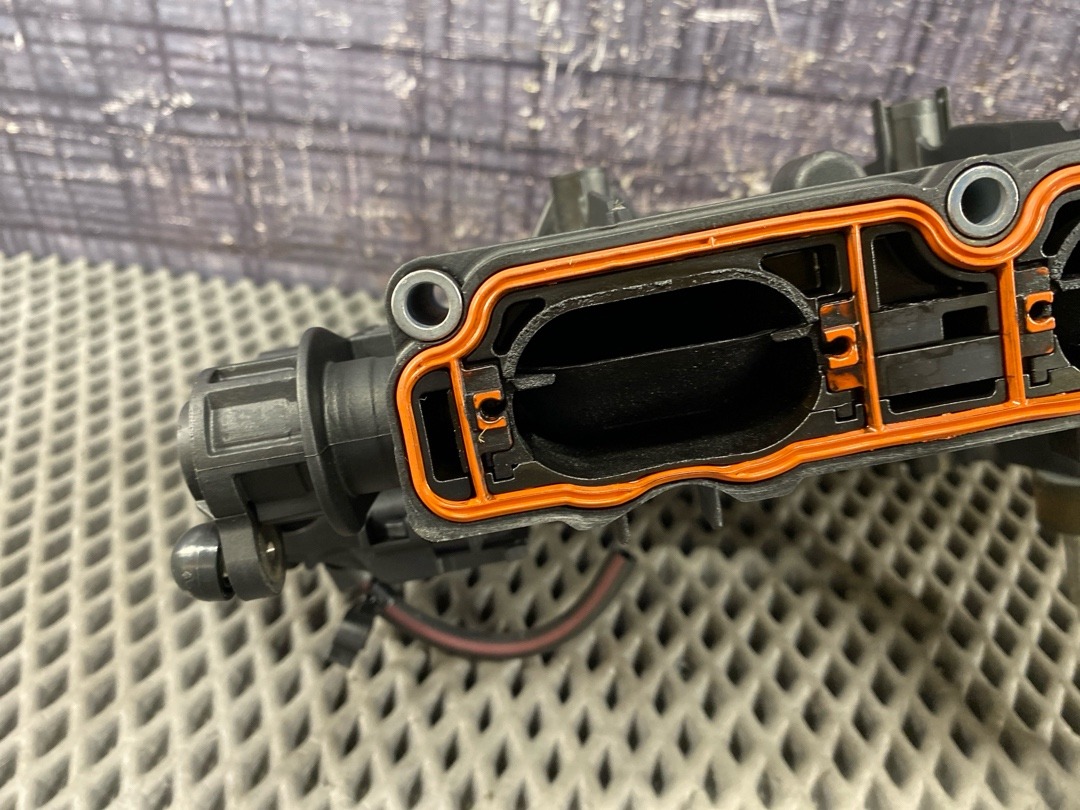 Коллектор впускной, 9030 рублей, Красноярск