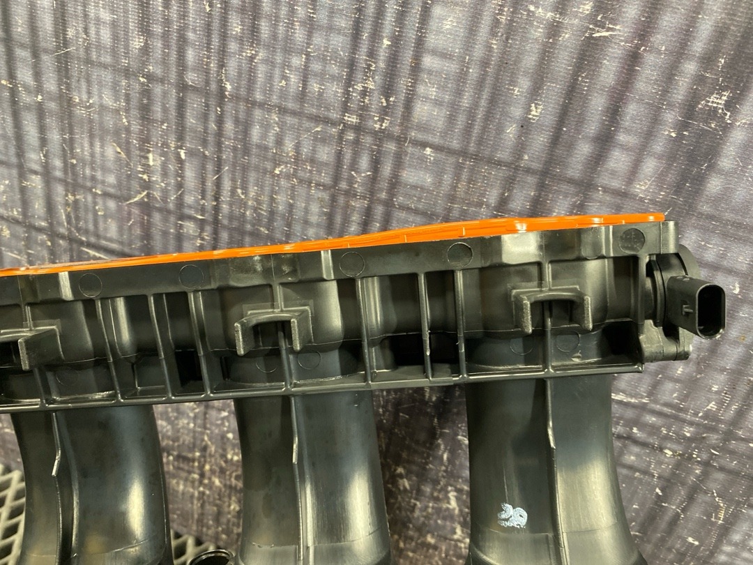 Коллектор впускной, 9030 рублей, Красноярск